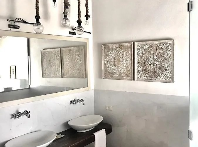 לינה וארוחת בוקר Dojo Bianco